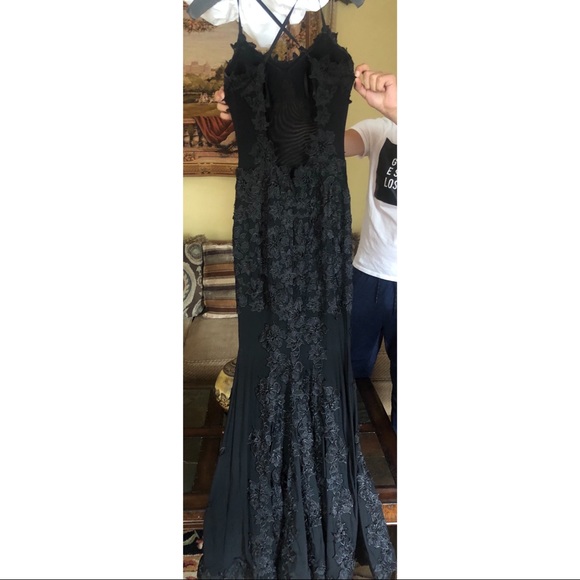 issue ny dresses